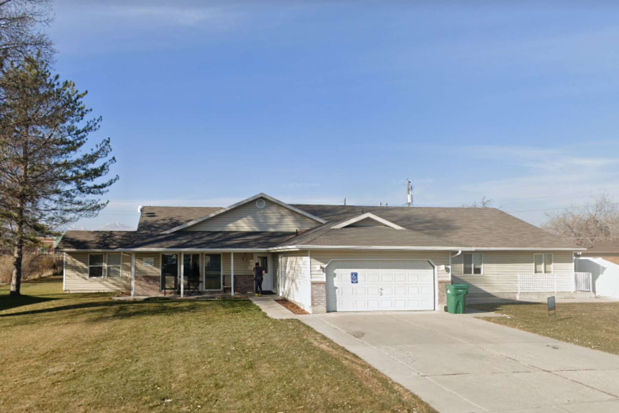 Front view of the Brighton House of Riverton. An Assisted living facility in Riverton, UT